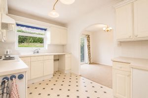Kitchen- click for photo gallery